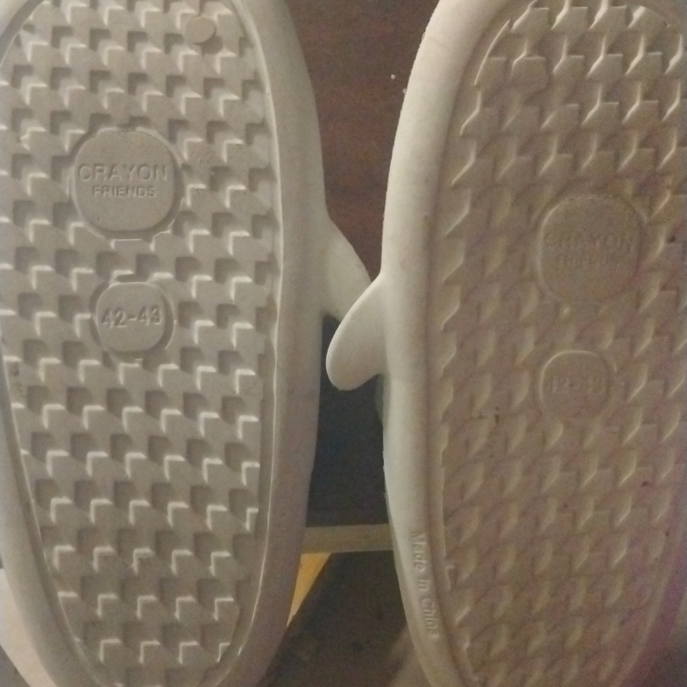 Shark slides - Picture 3 of 4